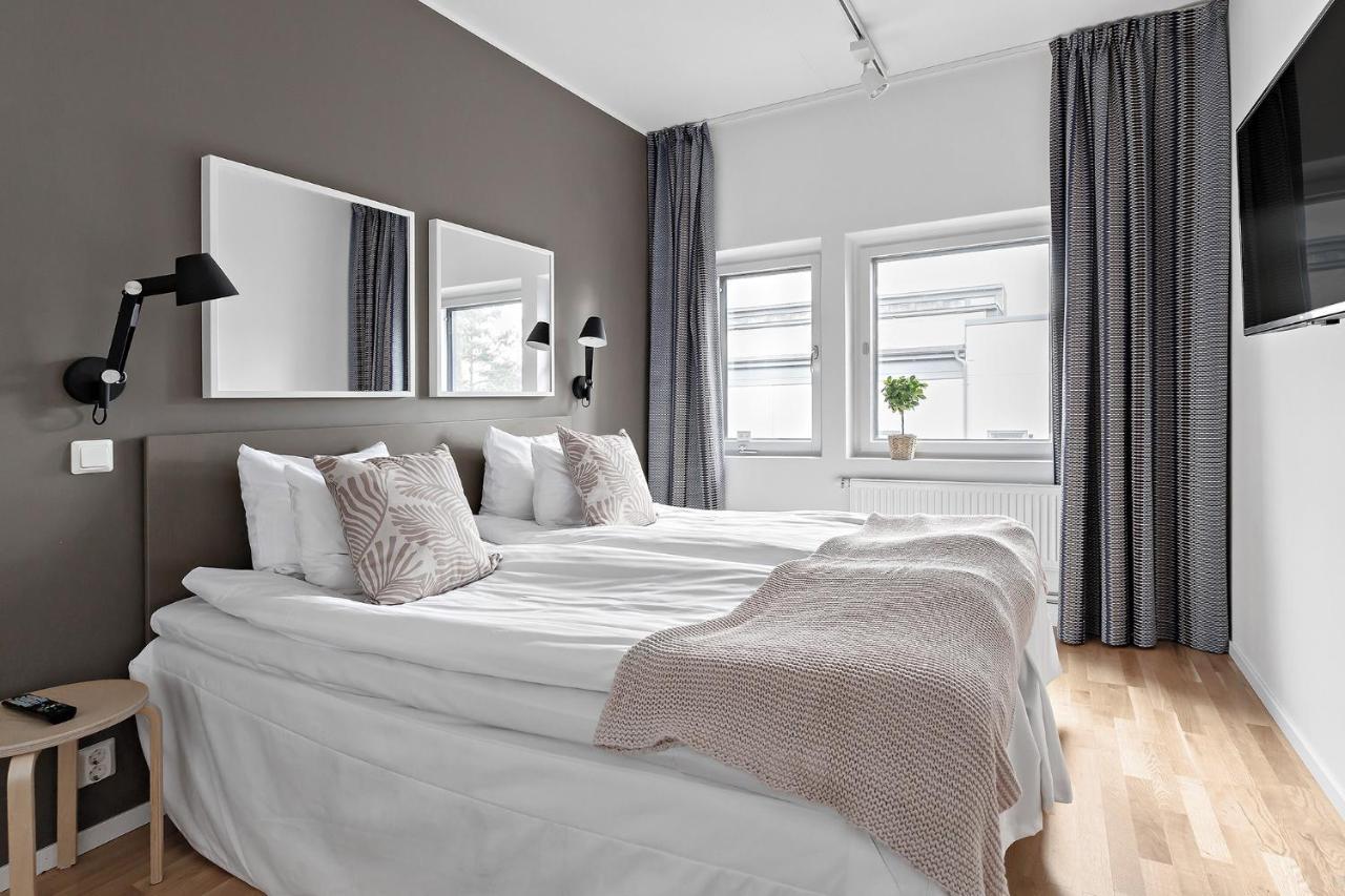 Forenom Hotel Kista Ville de Ville de Stockholm Extérieur photo