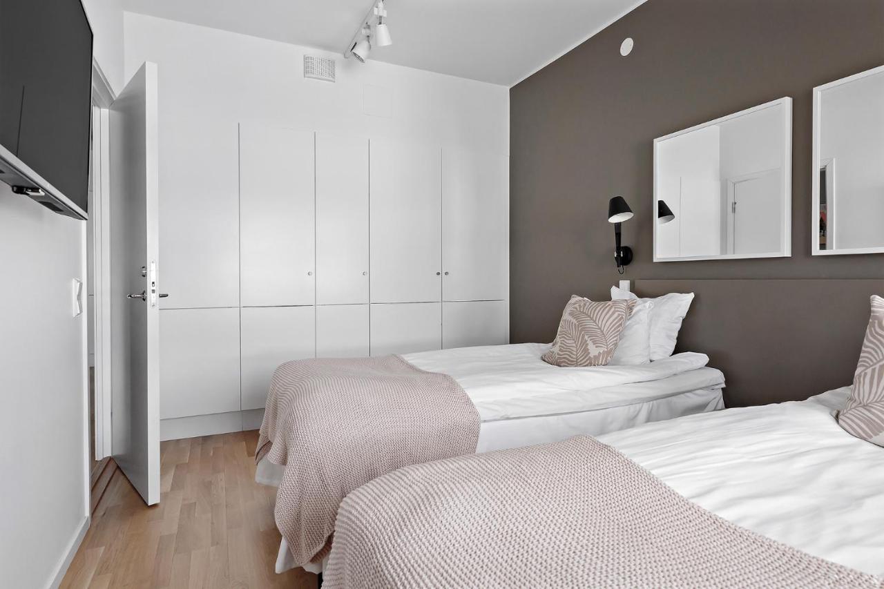Forenom Hotel Kista Ville de Ville de Stockholm Extérieur photo
